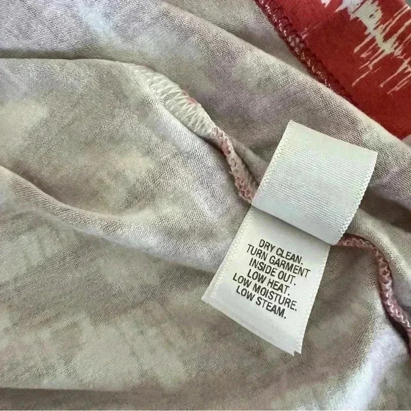 St John Short Sleeve Top-Medium - Picture 6 of 6